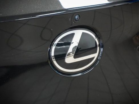 Certified 2023 Lexus RZ 450e Premium w/ Technology Package image 28