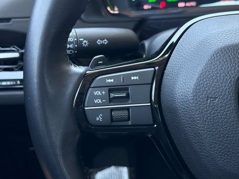 Used 2023 Honda Accord Touring image 30
