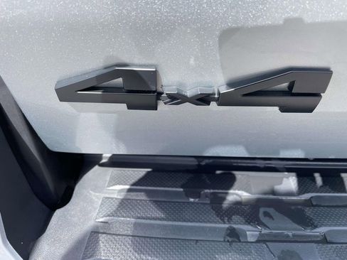 Used 2024 Toyota Tacoma TRD Sport image 27