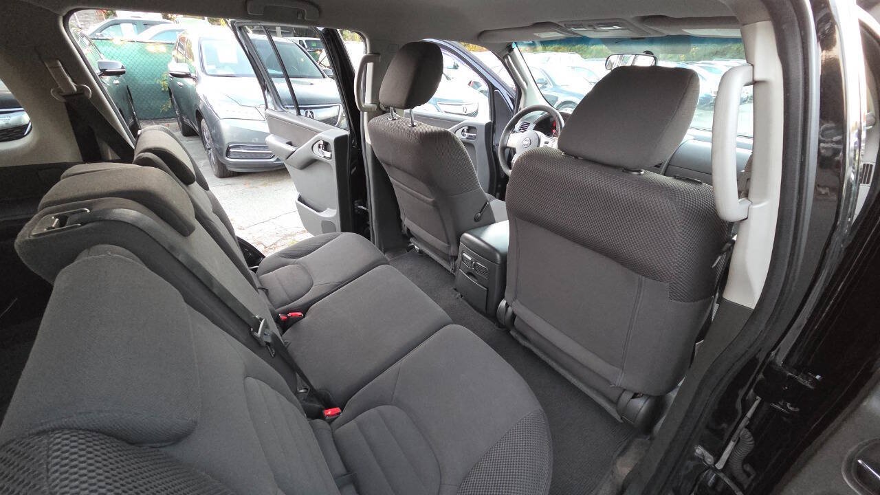 Used 2011 Nissan Pathfinder S AWD/4WD image 46