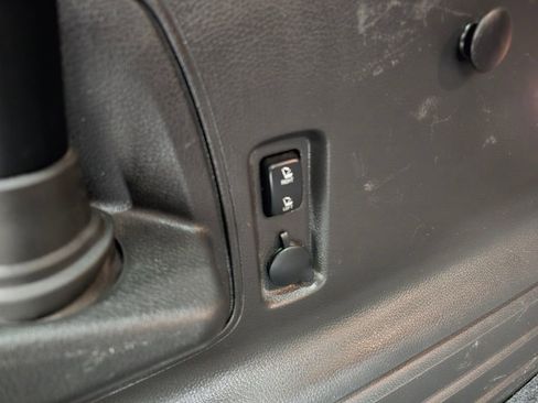 Used 2014 Ford Edge SEL w/ Equipment Group 205A AWD/4WD image 36