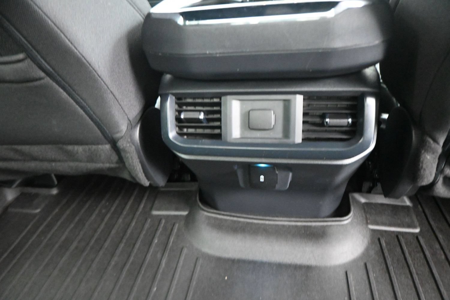 Used 2024 Ford F150 STX AWD/4WD image 16