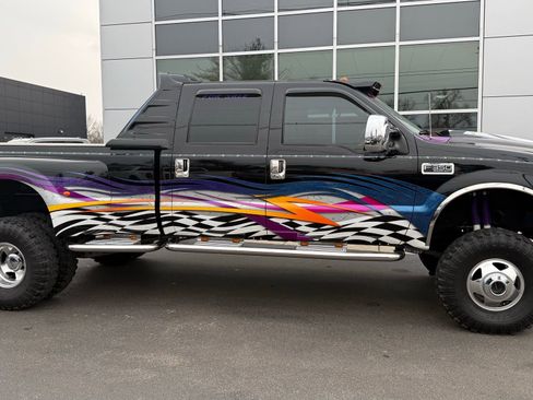 Used 1999 Ford F350 4x4 Crew Cab DRW Super Duty image 1