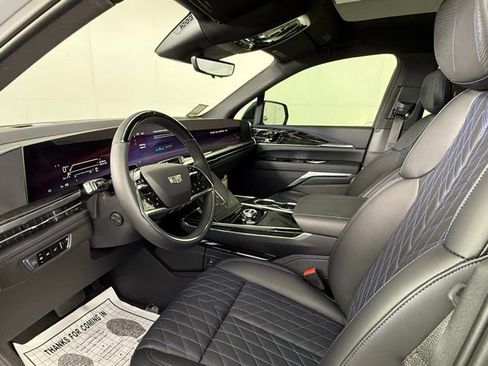 New 2026 Cadillac Escalade IQ Luxury 1 image 5