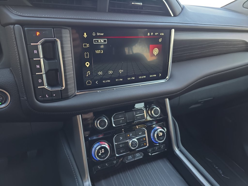 Used 2023 GMC Yukon Denali RWD image 19