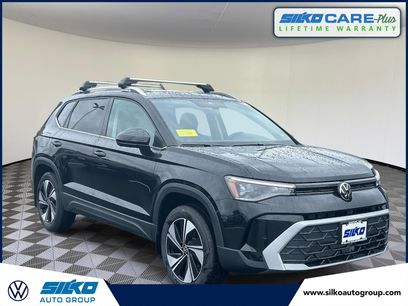 New 2025 Volkswagen Taos SE