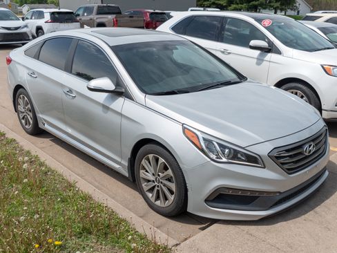 Used 2017 Hyundai Sonata Sport w/ Value Edition Package 02 FWD image 1