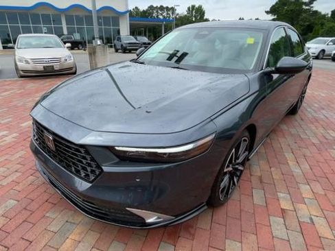 Used 2026 Honda Accord Touring image 5