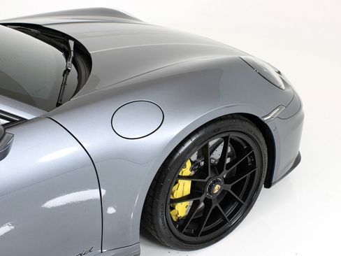 Used 2026 Porsche 911 Carrera GTS RWD image 10