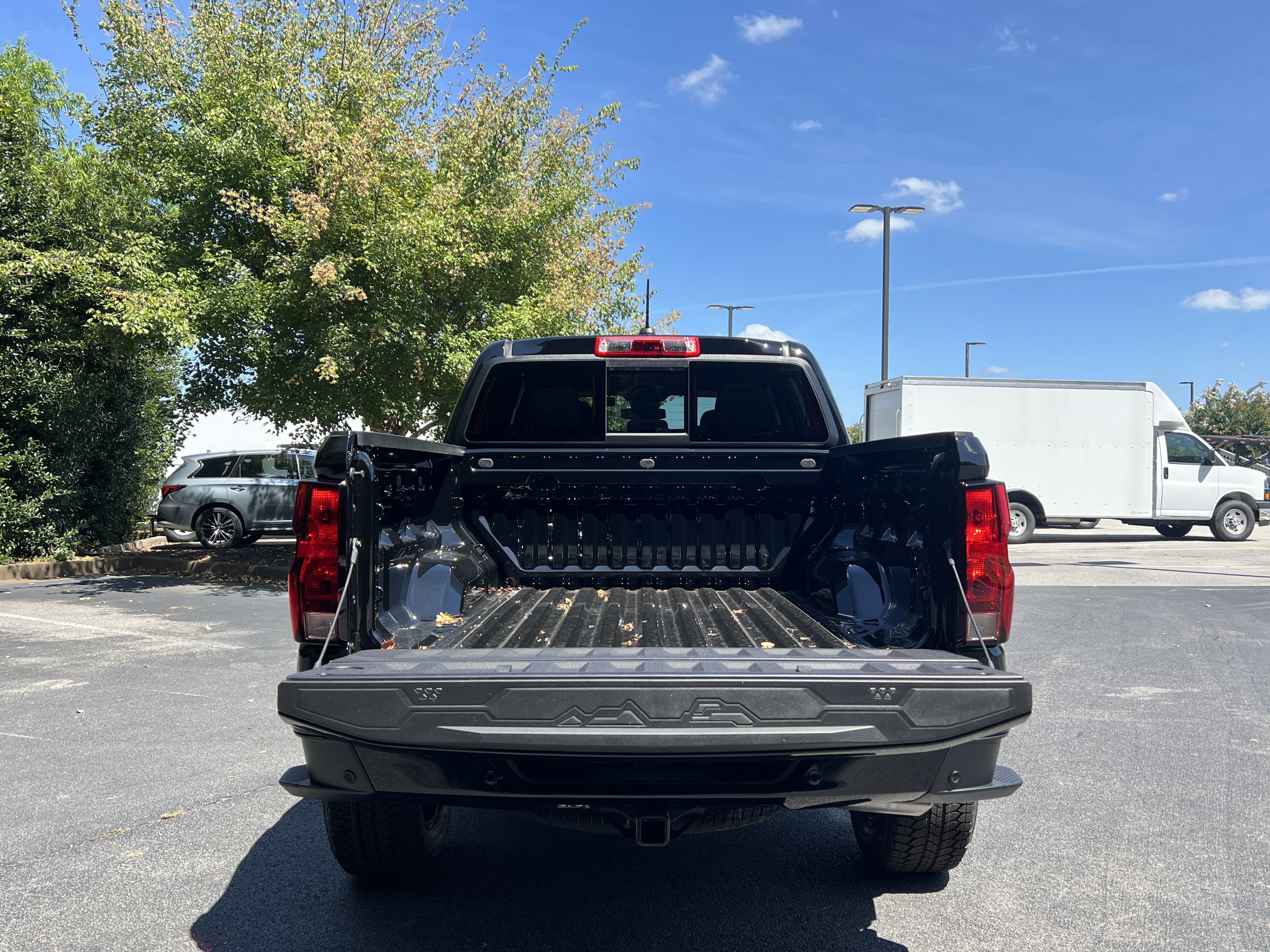 New 2026 Chevrolet Colorado Trail Boss AWD/4WD image 11