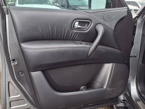 Used 2023 Nissan Armada SL w/ Midnight Edition Package RWD image 29