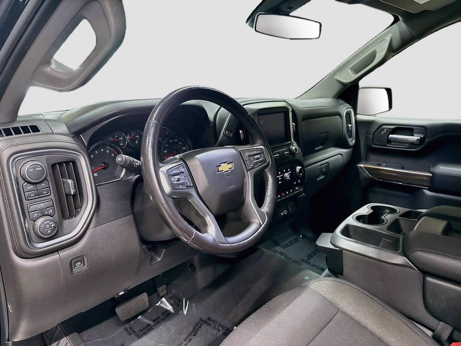 Used 2021 Chevrolet Silverado 1500 LT w/ Z71 Off-Road Package AWD/4WD image 11