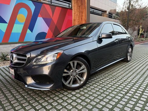 Used 2014 Mercedes-Benz E 350 Sedan image 1