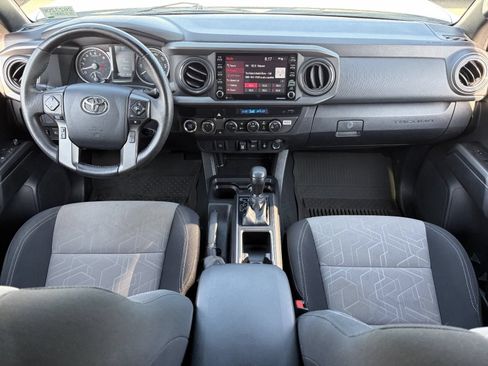 Used 2023 Toyota Tacoma TRD Sport AWD/4WD image 16