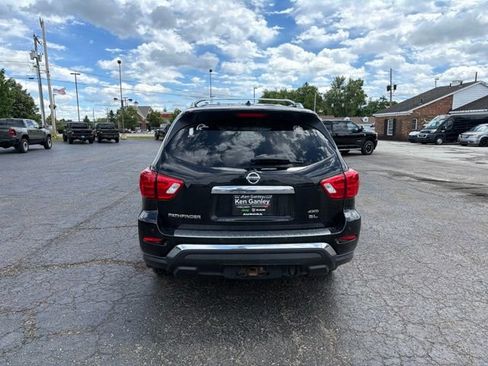 Used 2017 Nissan Pathfinder SL w/ SL Tech Package AWD/4WD image 6