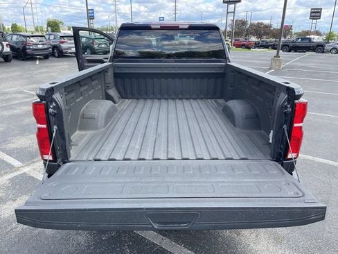 Used 2024 Chevrolet Silverado 2500 LTZ AWD/4WD image 22