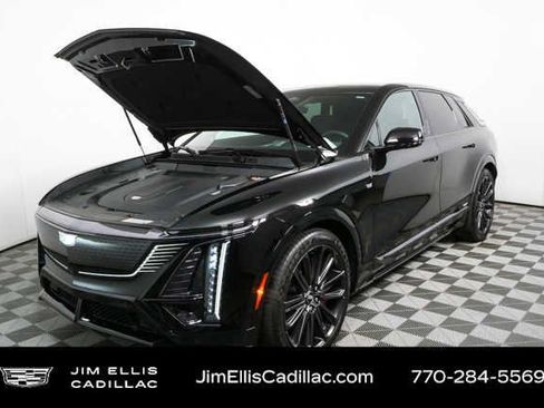 Certified 2026 Cadillac Lyriq V w/ LPO, Floor Liner Package AWD/4WD image 34