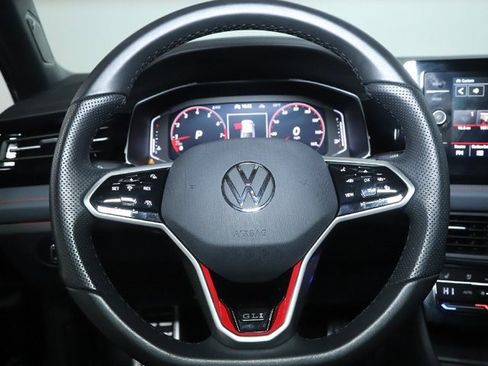 Certified 2025 Volkswagen Jetta GLI Autobahn image 21