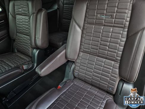 Used 2023 Cadillac Escalade V AWD/4WD image 17
