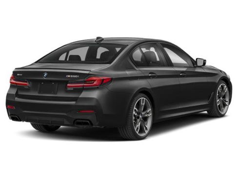 Used 2021 BMW M550i xDrive w/ Executive Package AWD/4WD image 2