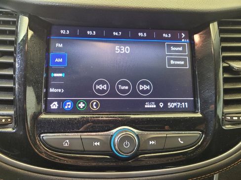 Used 2020 Chevrolet Trax LT w/ LT Convenience Package AWD/4WD image 25