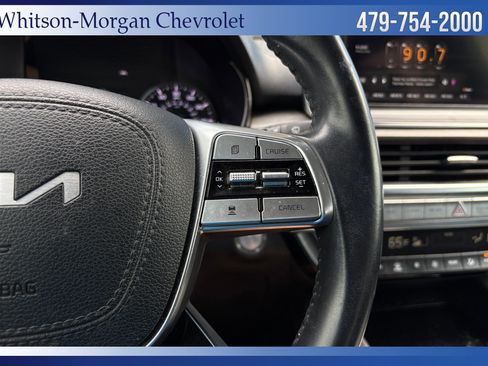 Used 2022 Kia Telluride EX w/ EX Premium Package image 17