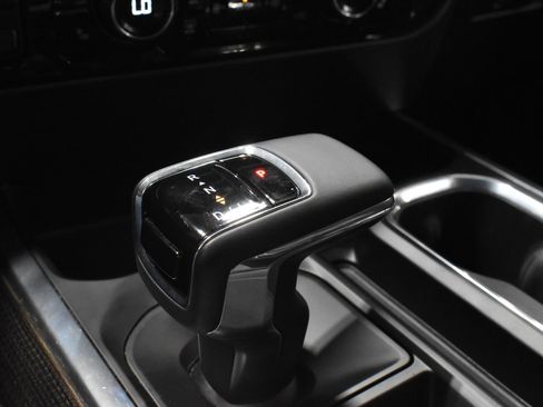 Used 2024 Chevrolet Silverado 1500 RST w/ Convenience Package II AWD/4WD image 18