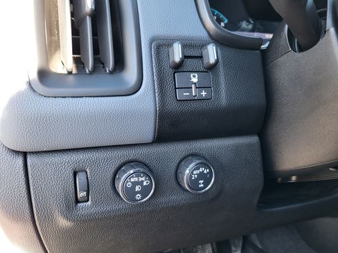 Used 2021 Chevrolet Colorado Z71 w/ Safety Package image 26