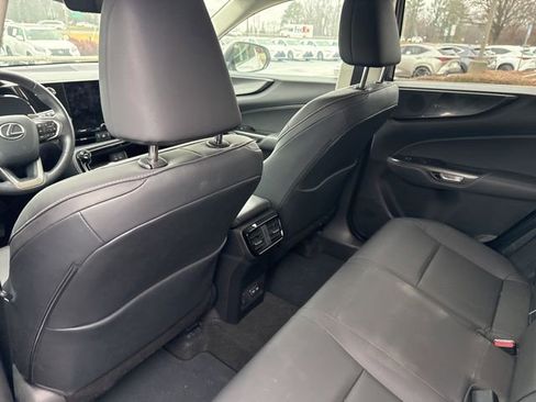 Used 2024 Lexus NX 350 AWD image 5