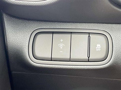 New 2026 Hyundai Venue SEL image 39