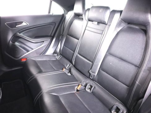 Used 2019 Mercedes-Benz CLA 250 image 30