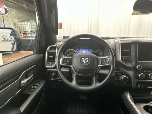 Used 2019 RAM 1500 Big Horn AWD/4WD image 14