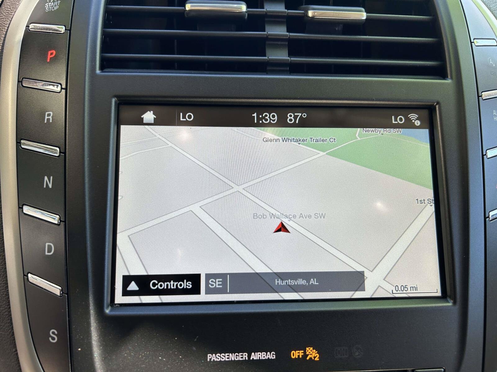 Used 2018 Lincoln MKC Select w/ Select Plus Package FWD image 22