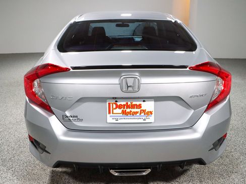 Used 2020 Honda Civic Sport image 8