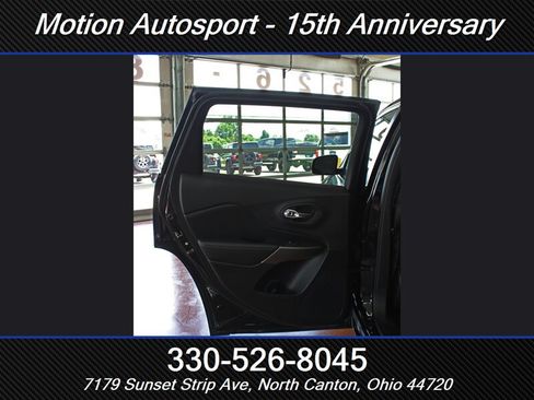 Used 2020 Jeep Cherokee Limited AWD/4WD image 42