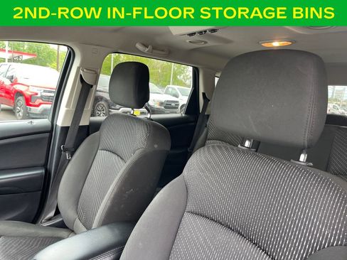 Used 2019 Dodge Journey SE FWD image 16