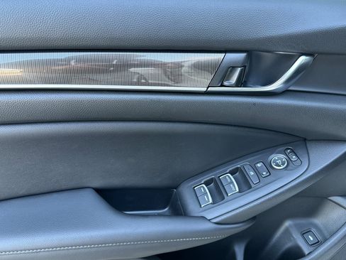 Certified 2021 Honda Accord Sport image 11