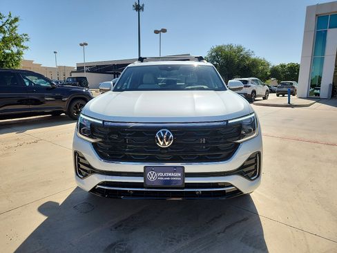 New 2026 Volkswagen Atlas Cross Sport SEL Premium R-Line AWD/4WD image 2