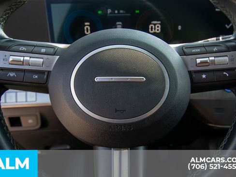 Used 2024 Hyundai Kona SEL image 16