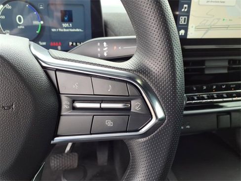 Certified 2024 Honda Prologue EX image 10