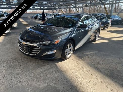 Used 2020 Chevrolet Malibu LS image 1