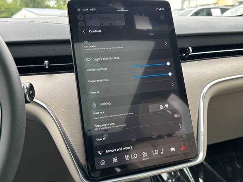 New 2025 Volvo EX90 Ultra image 33