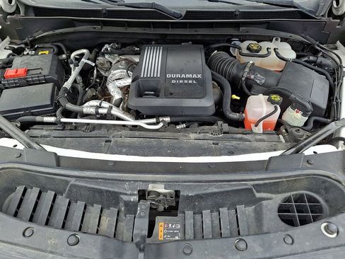 Used 2023 GMC Yukon SLT image 27