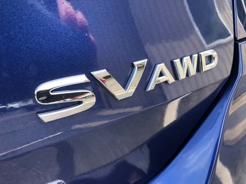 Used 2019 Nissan Rogue SV AWD/4WD image 16