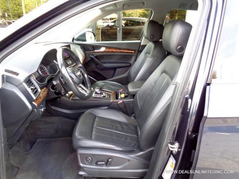 Used 2018 Audi Q5 2.0T Premium image 9