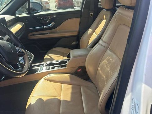 Used 2020 Lincoln Corsair Reserve w/ Elements Package image 2