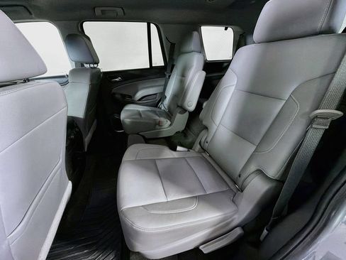 Used 2018 Chevrolet Tahoe LT w/ LT Signature Package AWD/4WD image 19