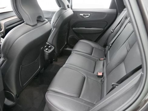 Certified 2023 Volvo XC60 B5 Ultimate AWD/4WD image 20