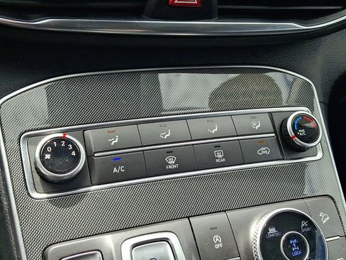 Certified 2022 Hyundai Santa Fe SE AWD/4WD image 15