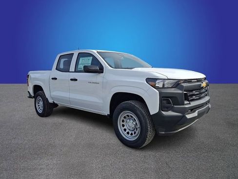 New 2025 Chevrolet Colorado W/T image 2
